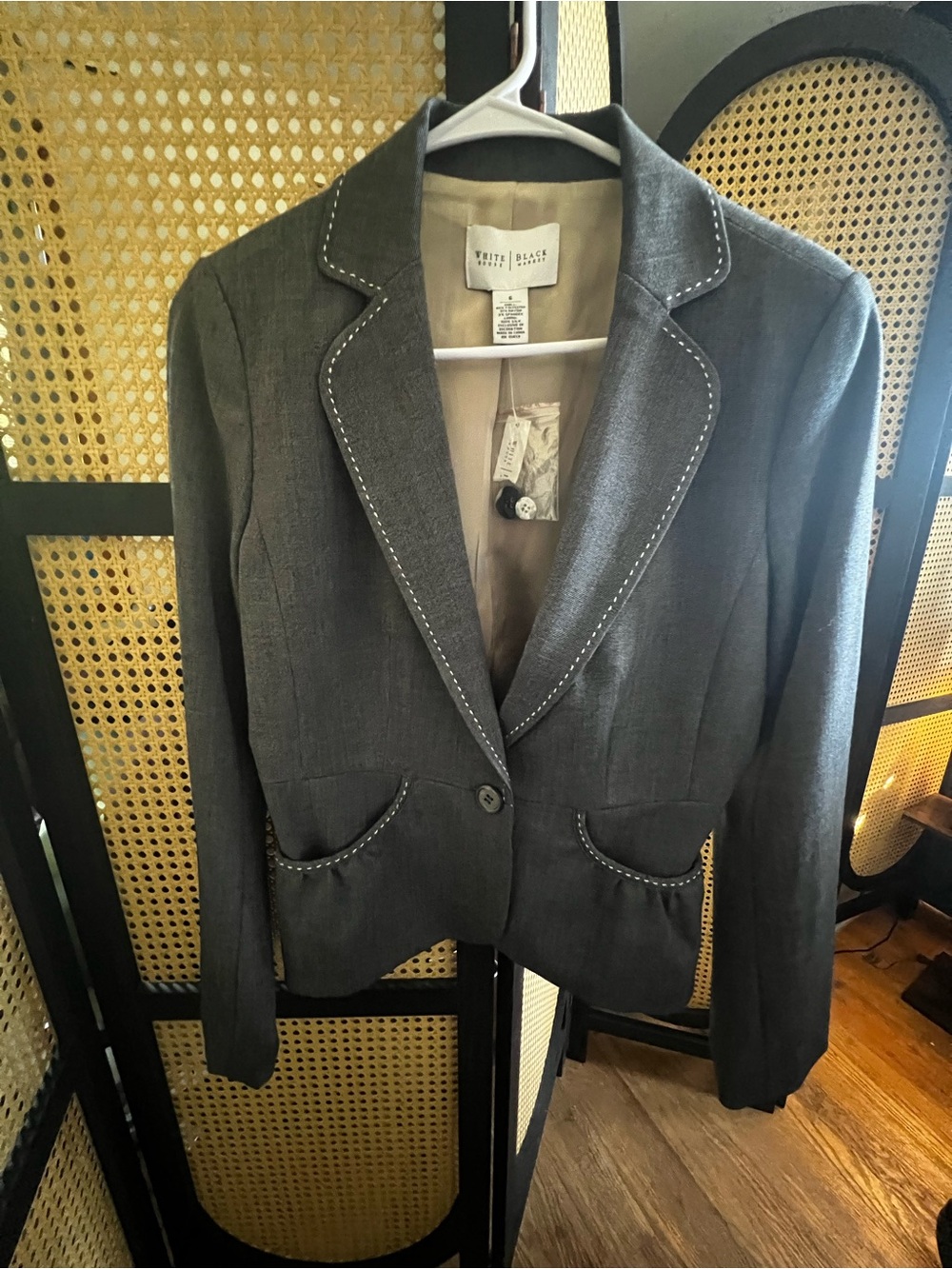 White House Black Market Women's Black Blazer Size 6 NWT